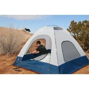 Black Pine Big Country 3 man Tent (White/Blue)  Sports 
