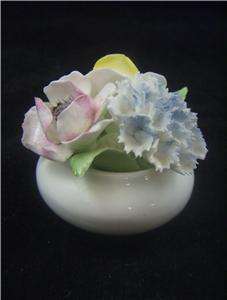Beaut ROYAL DOULTON Porcelain ROSES FLOWER BOUQUET Nice  