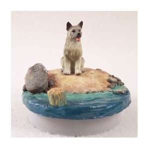  Gray Akita Candle Topper Tiny One A Day on the Beach 