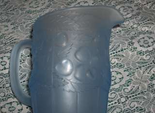 Up for sale is a beautiful vintage pressed glass pitcher (8” 40 oz 