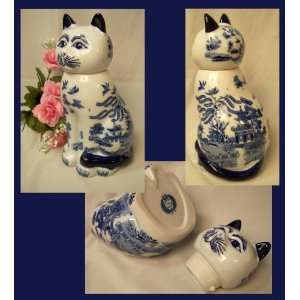  Blue Willow Ceramic Sitting Cat Goody Jar
