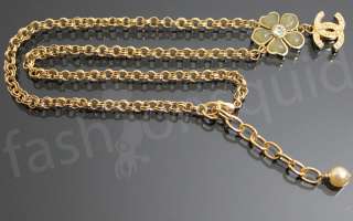 Authentic CHANEL Gold Gripoix Flower Necklace Pearl Pour Glass Express 