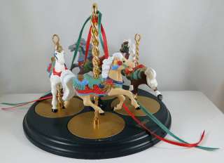 Hallmark Carousel display with 4 horses   1989  