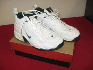 Vintage NIKE Air Scorin Uptempo Shoes, Size 10, 1997  