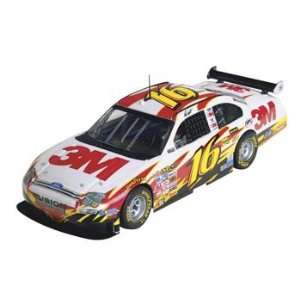   32 DS NASCAR Fusion G. Biffle, Digital (Slot Cars) Toys & Games