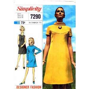   Sewing Pattern Womens A line Bias Roll Collar Dress Size 12 Bust 32