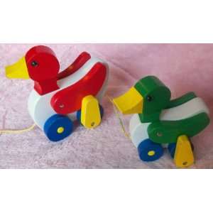 Wooden Duck Family Pull Along Toy Toys & Games