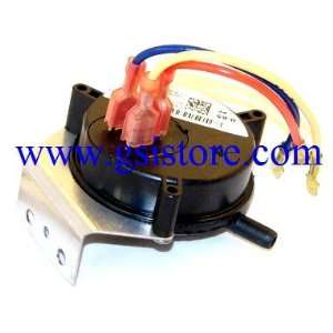  Amana/Goodman C6456513  0.65 WC Pressure Switch