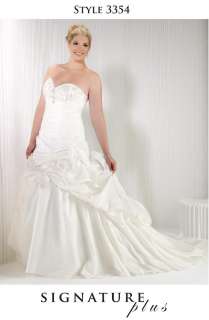 Wedding Dress White/Silver #3354 SIGNATURE PLUS 24W NEW With Free Vail 