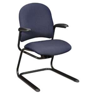  HON COMPANY / Alaris 4220 series hip pivot guest chair 