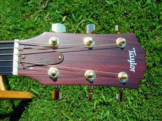   712 Grand Concert Acoustic Western Red Cedar Top Indian Rosewood Back