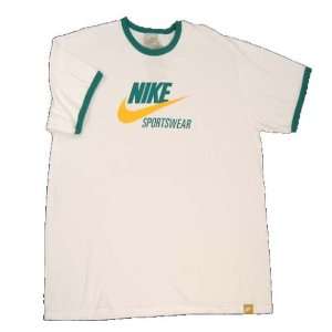  Nike Short Sleeve Shirt