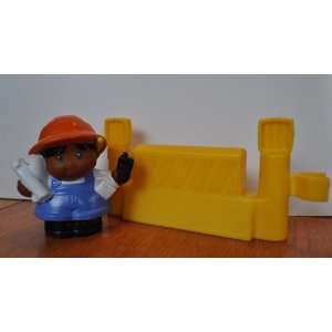 Construction Worker 2002 & Fence Piece Little People Mattel 