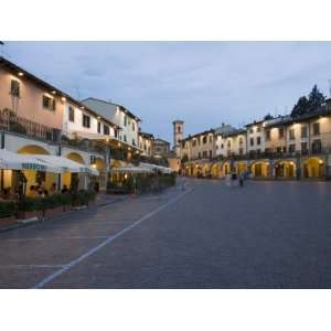  Market Square of Greve in Chianti, Tuscany, Italy, Europe 