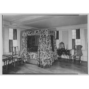 Photo Ashley House, Deerfield, Massachusetts. Bedroom 1949  