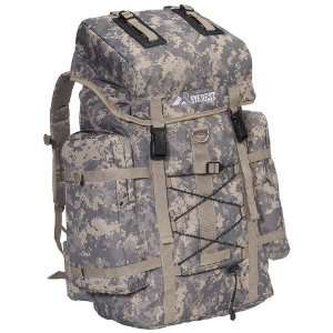  Everest 24 Hiking Backpack in Jungle Camo   DC8045D CM 