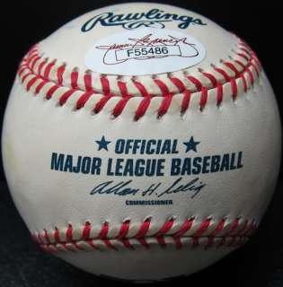 ENJOY A SECOND SINGLE SIGNED BASEBALL OF A FORMER METS PLAYER (TO BE 