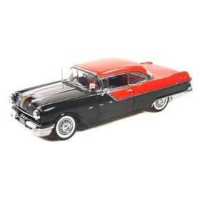    1955 Pontiac Star Chief 1/18 Bolero Red / Raven Black Toys & Games