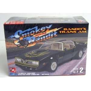  1/25 Scale Smokey and the Bandit Model Kit Toys & Games