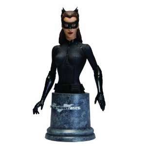  DC Direct The Dark Knight Rises Catwoman Bust Toys 