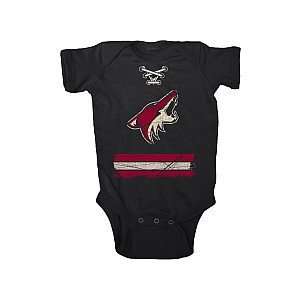  Old Time Hockey Phoenix Coyotes Beeler Infant Creeper T 