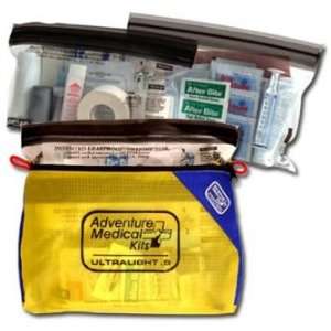   Light & Watertight 1 4 Group Safety First Aid Kit