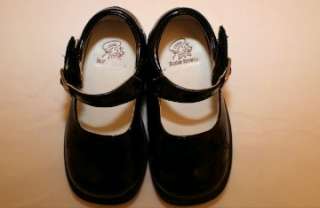 Buster Brown Girls Black Mary Jane Mock Buckle Shoes Sz 5M GUC Church 