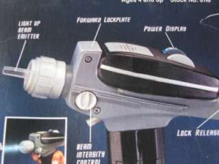Star Trek CLASSIC PHASER COLLECTORS EDITION NEW  