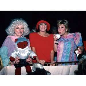  Entertainers Phyllis Diller, Lorna Luft and Marilyn 