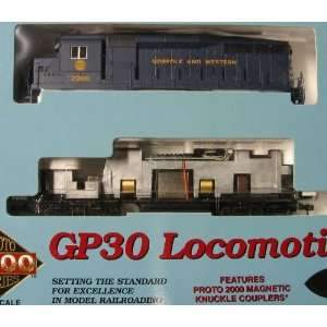  Lifelike Proto 2000 GP30 Norfolk & Western Locomotive 
