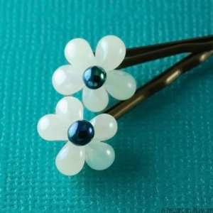   Uku Lii flower bobby pins   white opal with peacock green Beauty