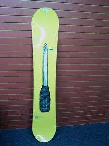 FORUM HOLY MOLY Snowboard 158cm NEW 10 11  