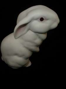 Cybis Porcelain Figurine   Bunny Rabbit   Hand Signed  