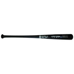  Aubrey Huff Autographed Bat Black   Autographed MLB Bats 