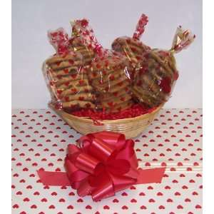 Scotts Cakes Small Hot Lips Cookie Basket with no Handle Heart 