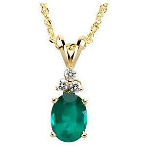  Captivating Fine Gem Emerald Necklace   14 kt Yellow Gold 