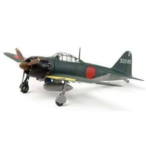   Mitsubishi A6M5 Zero Fighter (Zeke) Airplane Model Kit Toys & Games