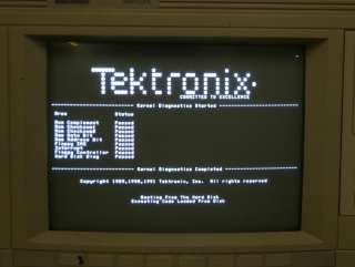 Tektronix 3001GPX 1M 32 Channel Logic Analyzer w/ Keyboard  