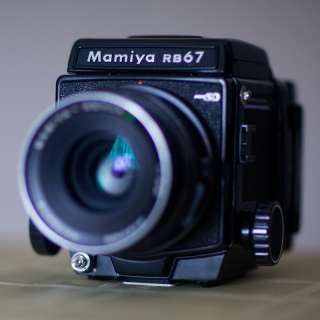 Mamiya RB67 Pro SD Camera with Mamiya RB67 Sekor C 90mm F/3.8 Lens and 