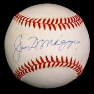 Signed Joe DiMaggio Ball   OAL PSA DNA #Q00932   Autographed Baseballs 