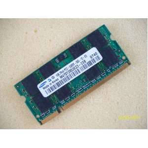  Samsung 1GB PC2 5300 DDR2 667MHz Non ECC Unbuffered CL5 