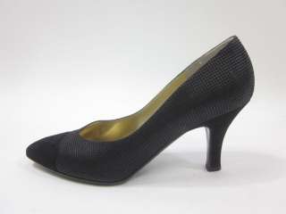 You are bidding on a pair of BRUNO MAGLI Black Suede Textured Pumps 