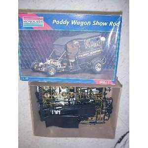   1995 Monogram /Revel Paddy Wagon Show Rod 124 Model Kit Toys & Games