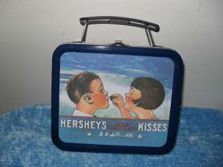HERSHEYS KISSES MINI TIN / LUNCH BOX VERY COLLECTIBLE  