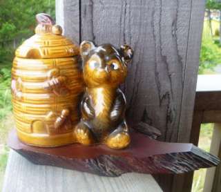 Vintage Bear HONEY Bee POT Handcrafted Calif Redwood  
