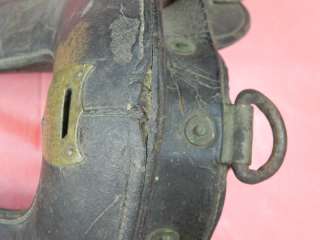 VINTAGE OLD US HORSE SADDLE  