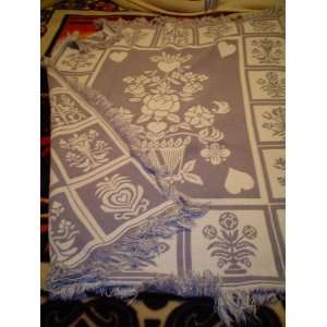  GREY AND WHITE FLOWER THROW
