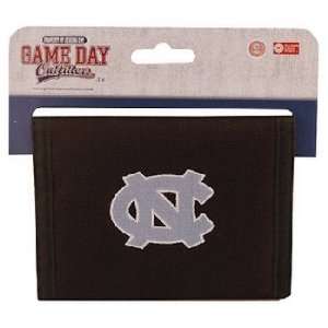   North Carolina Mens Wallet Velcro Em Case Pack 36