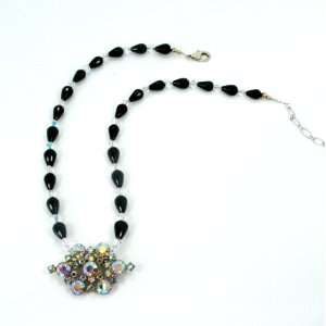   Jewelry, Semi Precious Stone , Vintage Onyx Broach Pendant Necklace