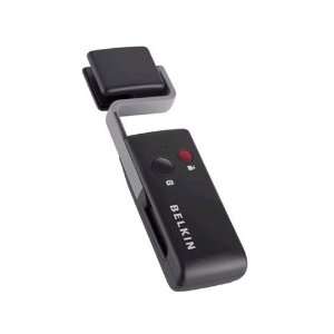  Belkin Camera Stand with Remote for Apple iPhone 4s  